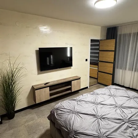 Luxury Tred