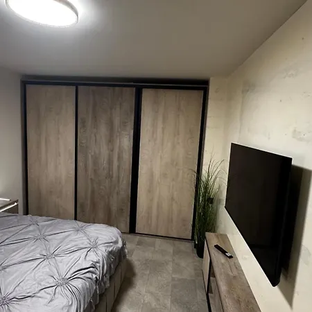 Luxury Tred
